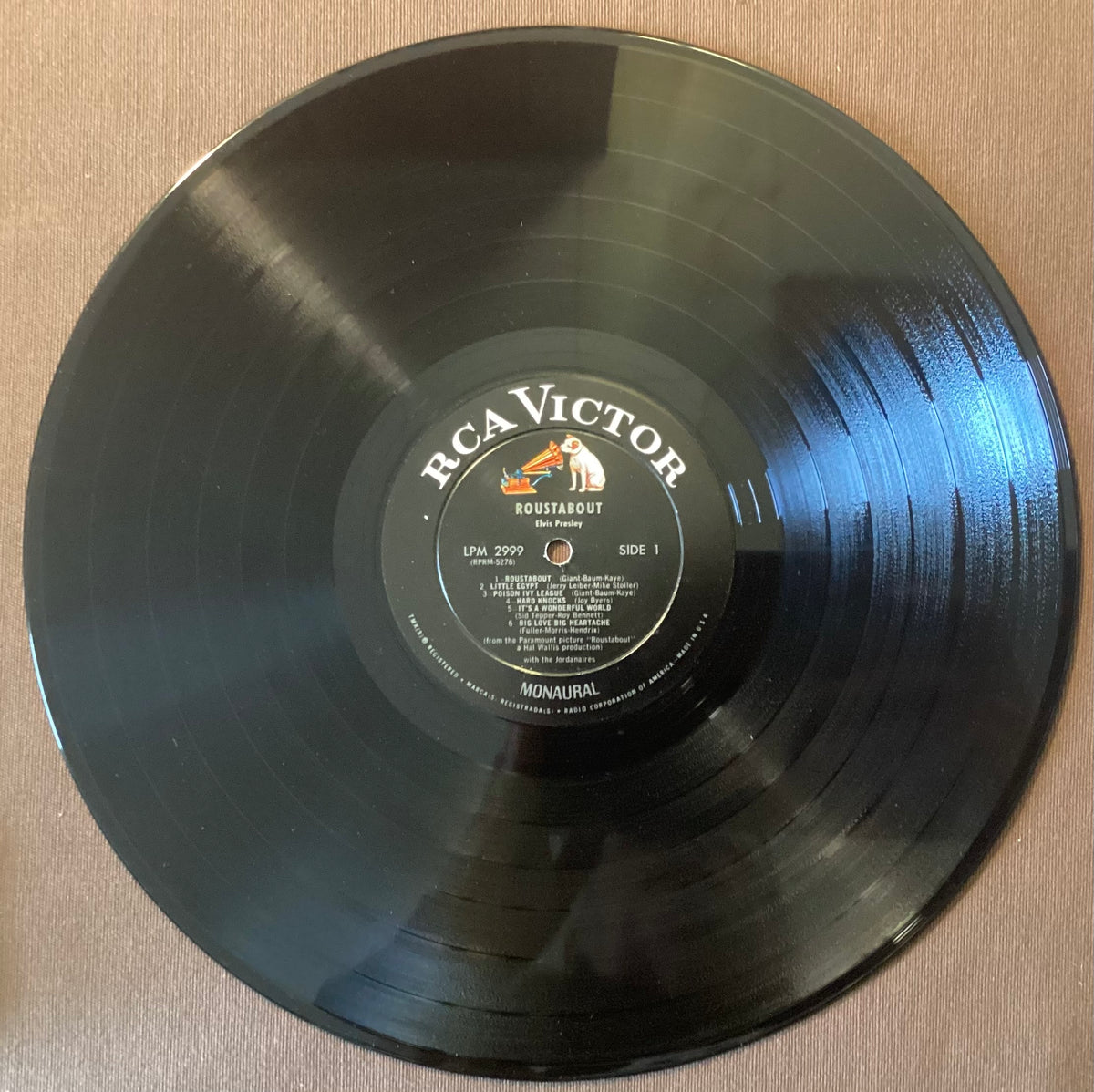 Elvis Presley on LP RCA LPM-2999: Roustabout Soundtrack Album; E/E