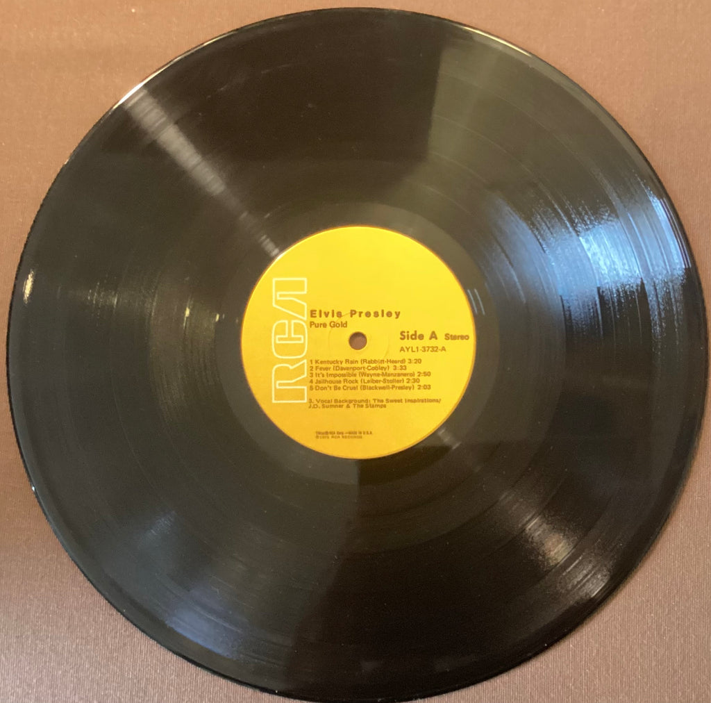 Elvis Presley on LP RCA AFL1-3772(e): Pure Gold; E/V+