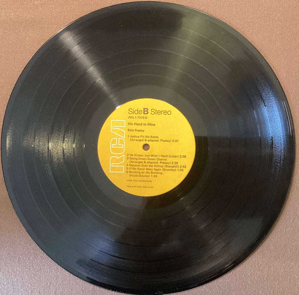 Elvis Presley on LP RCA ANL1-1319: His Hand in Mine; E/V+
