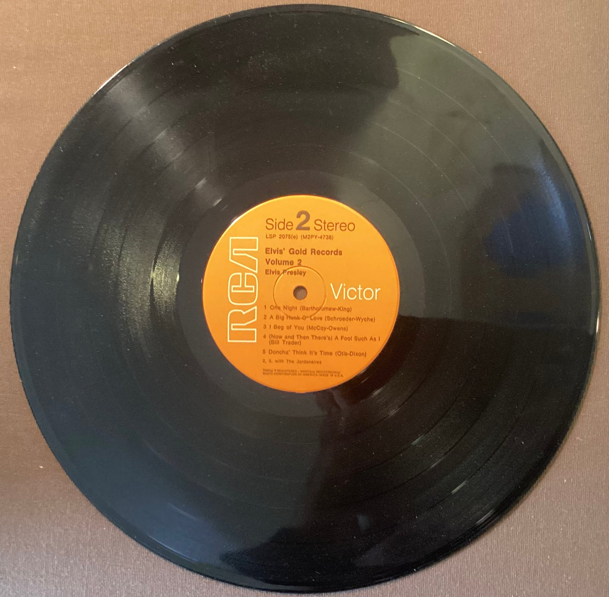 Elvis Presley on LP RCA LSP-2075(e): 50,000,000 Elvis Fans Can’t Be Wrong; E/E