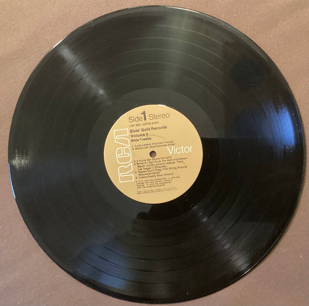 Elvis Presley on LP RCA LSP-3921: Elvis’ Gold Records Vol 4; E/E