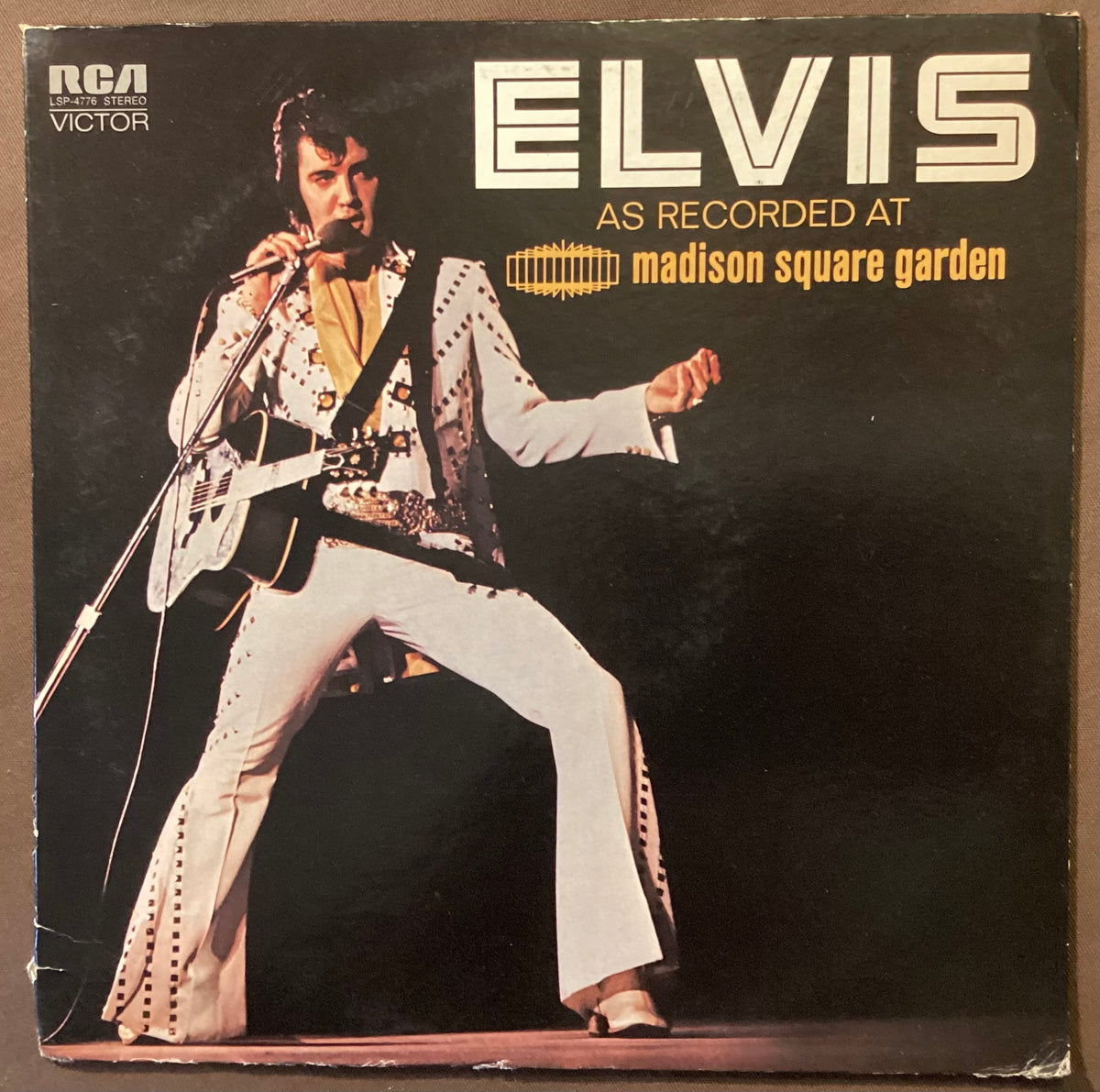 Elvis Presley on LP RCA LSP-4776: Elvis as Recorded at Madison Square Garden; E/V+