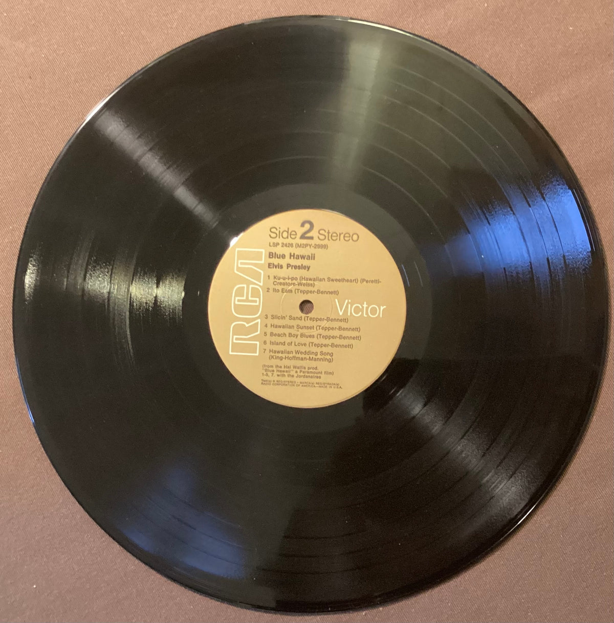 Elvis Presley on LP RCA LSP-2426: Elvis in Blue Hawaii; E/V+