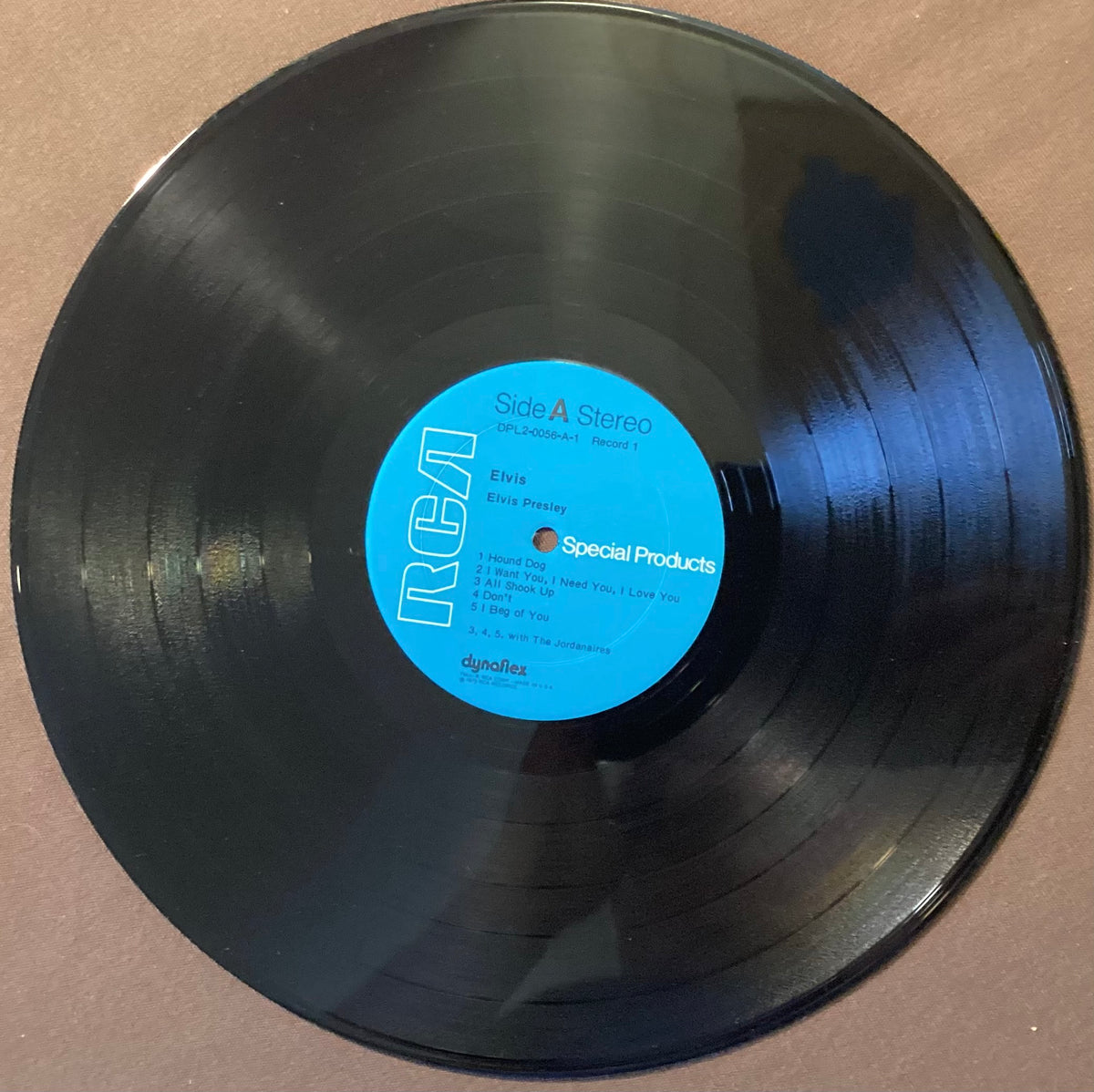 Elvis Presley on LP RCA DPL2-0058(e): Elvis; V+/V+