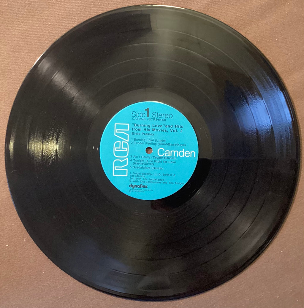 Elvis Presley on LP RCA CAS-2505: Burning Love; V+/V+