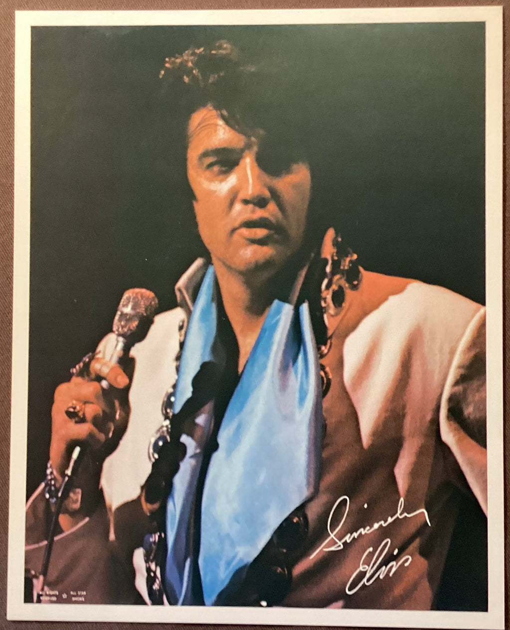 Elvis Presley on LP RCA CAS-2505: Burning Love; V+/V+