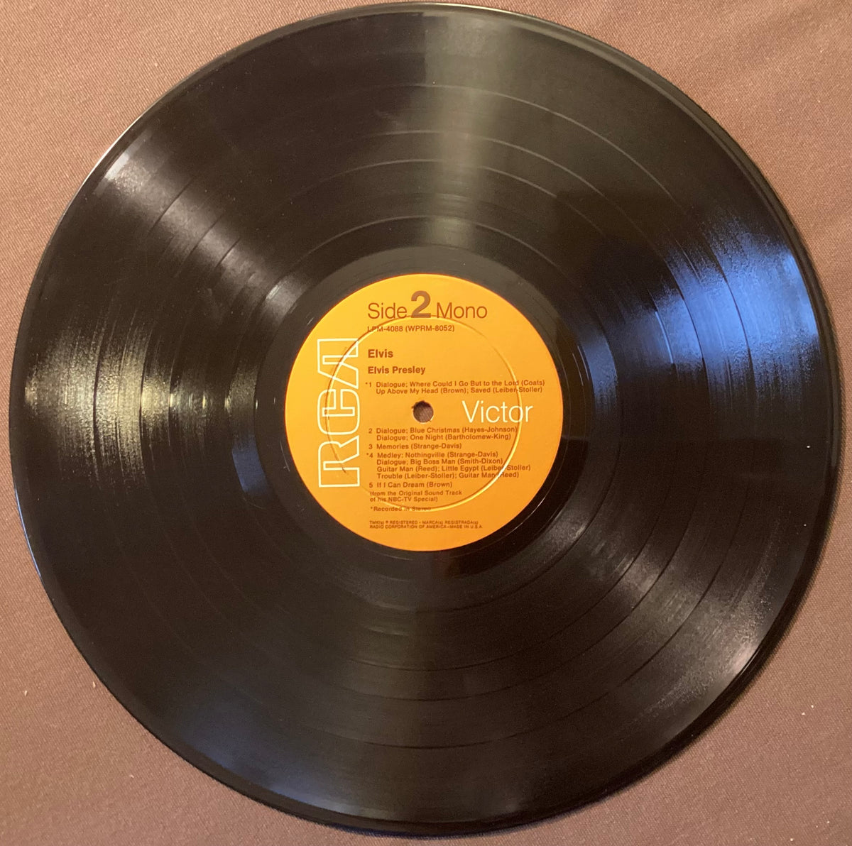 Elvis Presley on LP RCA LPM-4088: Soundtrack from his NBC TV Special; V+/V+